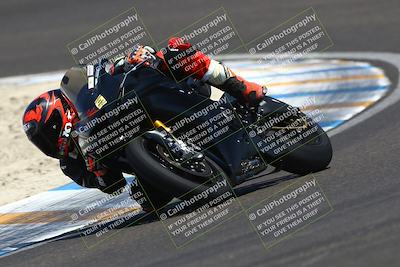 media/Jul-19-2025-TrackDaz (Sat) [[ff1509a44a]]/A Group/2pm (Turn 6)/